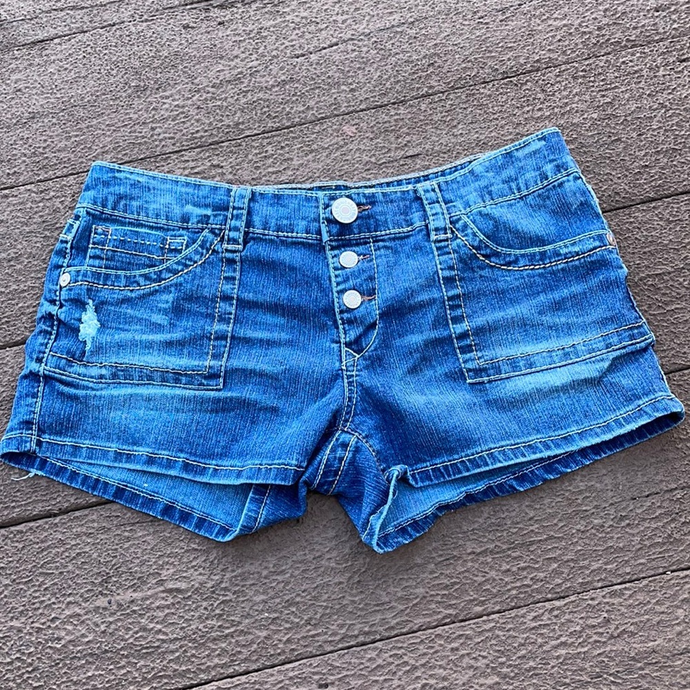 UnionBay distressed shorts